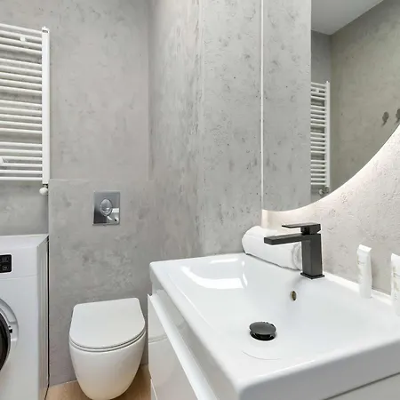 Nowoczesne Apartamnty Blisko Starego Miasta By Renters 그단스크