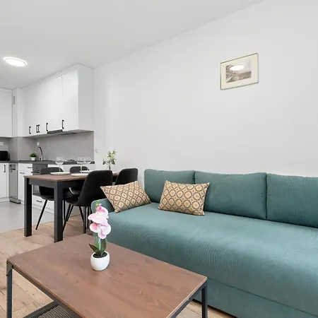 Nowoczesne Apartamnty Blisko Starego Miasta By Renters 아파트 *