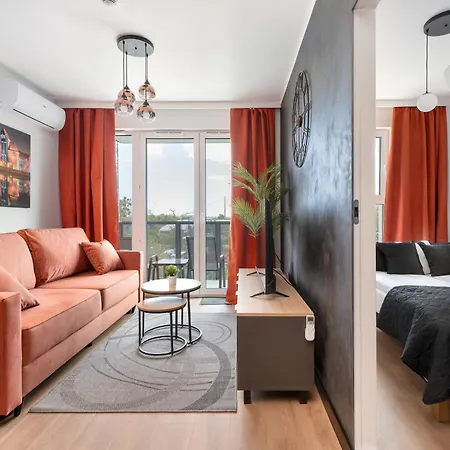 Nowoczesne Apartamnty Blisko Starego Miasta By Renters 아파트 그단스크