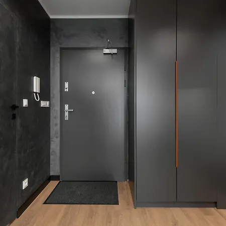 Nowoczesne Apartamnty Blisko Starego Miasta By Renters