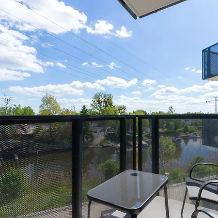 Nowoczesne Apartamnty Blisko Starego Miasta By Renters 아파트 *