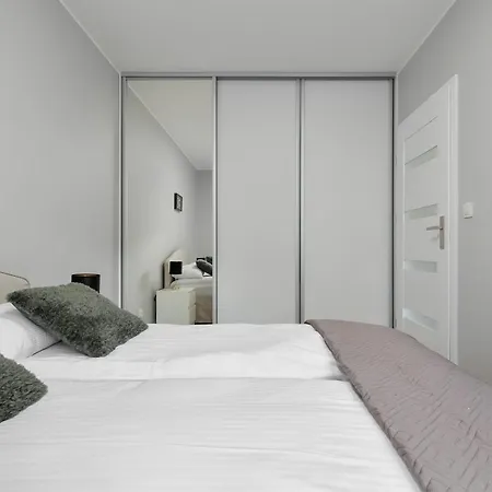 아파트 Nowoczesne Apartamnty Blisko Starego Miasta By Renters *
